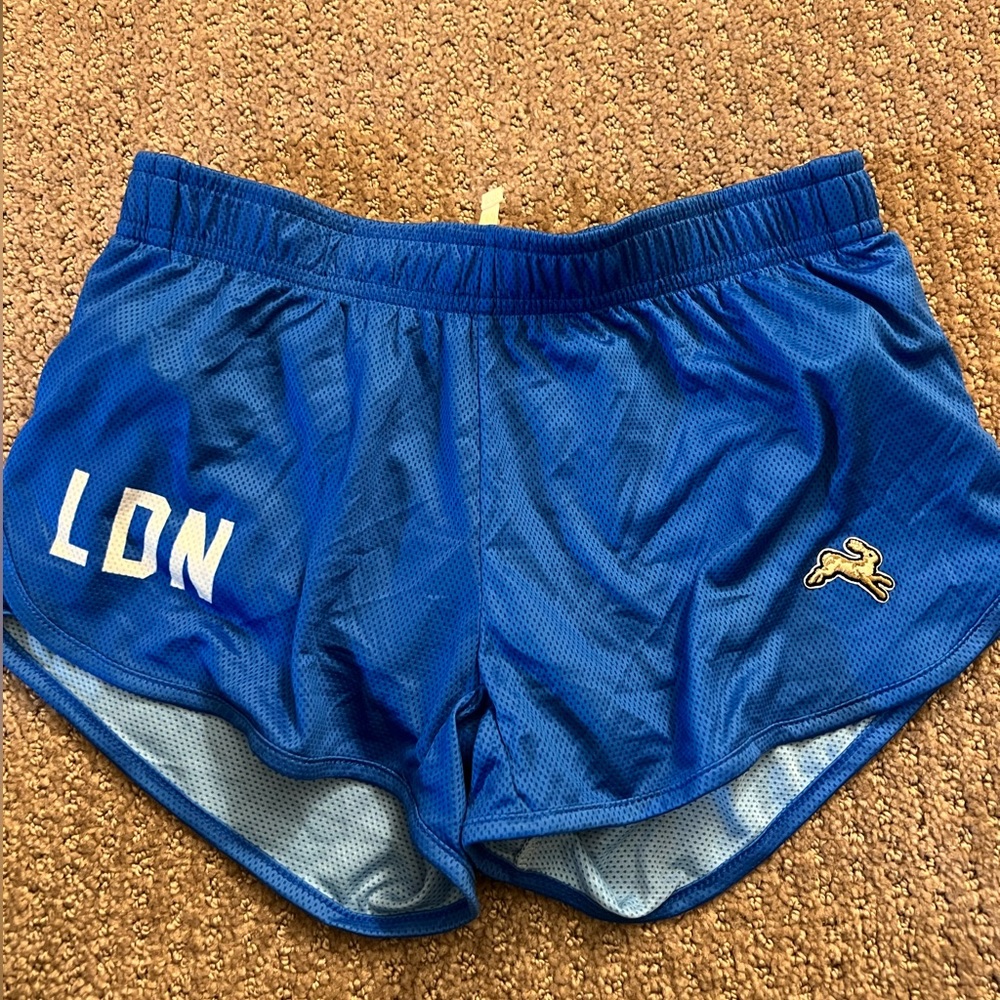 Brand new Tracksmith London Marathon split running shorts